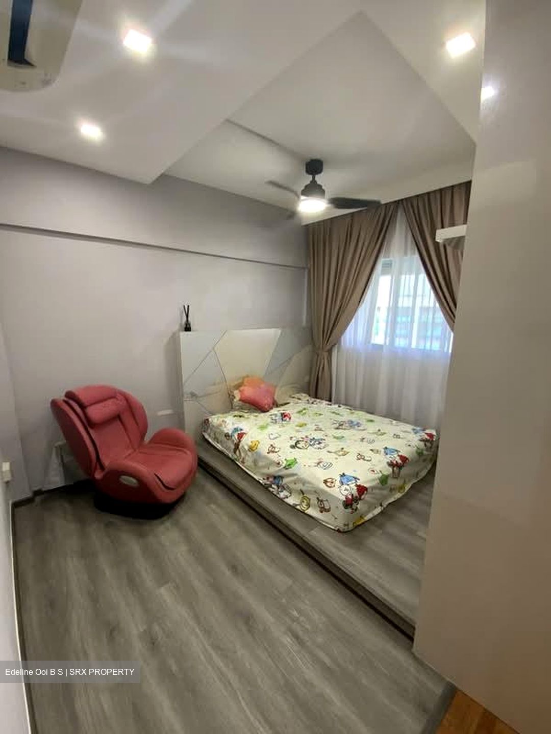 Blk 336 Jurong East Avenue 1 (Jurong East), HDB Executive #587545821